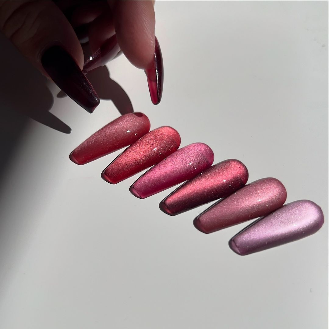 TOY's x INITY Bordeaux Mag (Magnetic Gel)