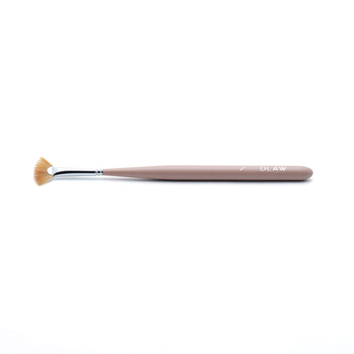 DLAW Fan Brush