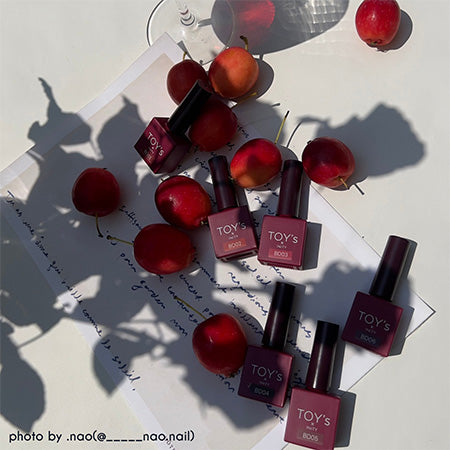 TOY's x INITY Bordeaux Mag (Magnetic Gel)