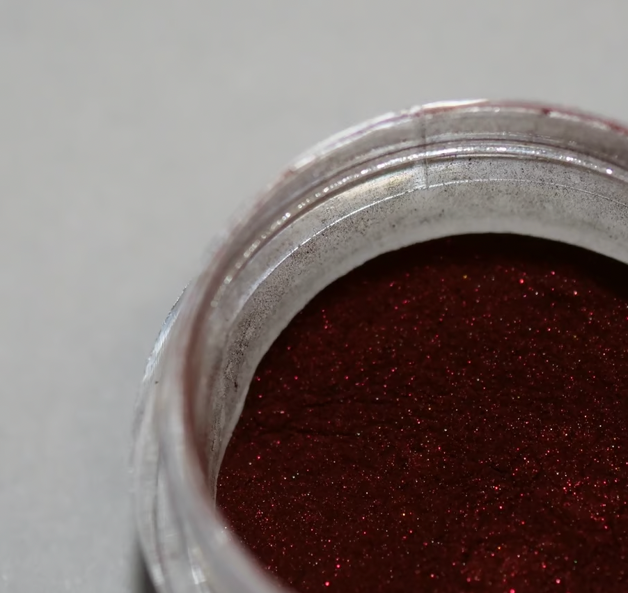 UNGU - Ruby red magnet powder