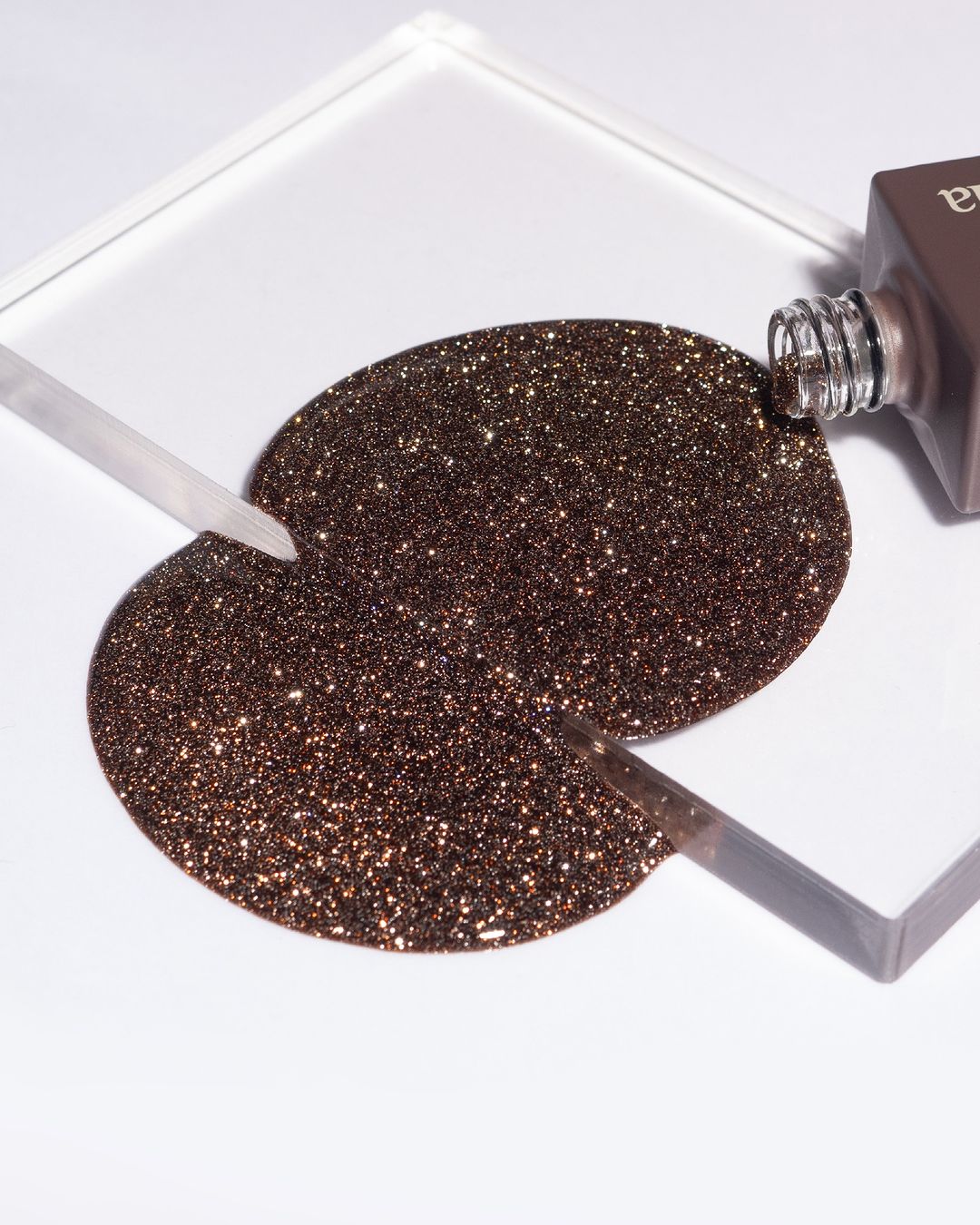 EMENA Flash gel - Reflective glitter | 24 colours