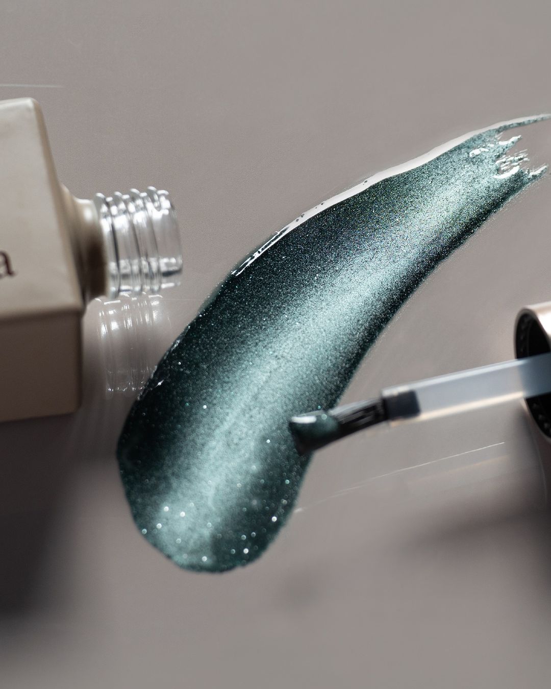 EMENA Magnety flash gel - Magnetic + Reflective glitter | 5 colours 0020~0024