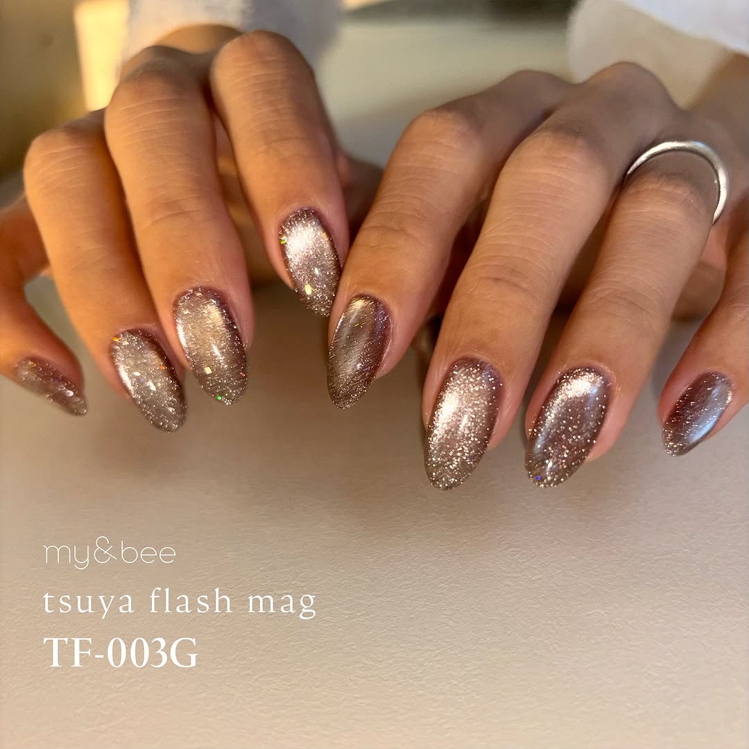 my&bee Tsuya flash mag - 12 flash magnetic colours